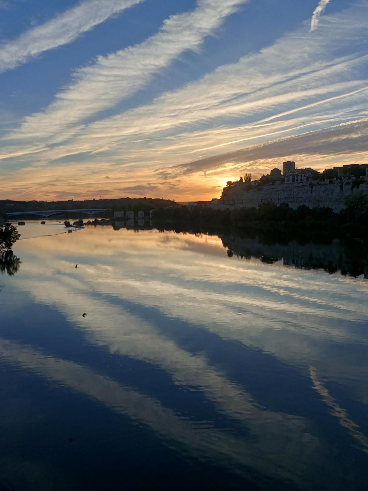 Vila Los Pepinos Zamora Exteriér fotografie